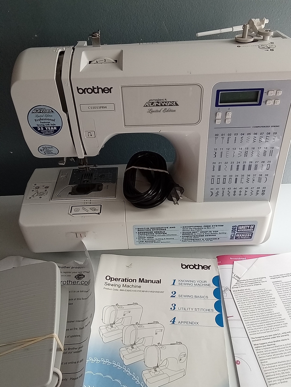 Brother Project Runway Limited Edition CS5055PRW Computerized Sewing Machine - Picture 4 of 4